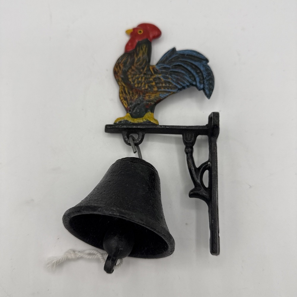 Vtg Cast Iron Hand Painted Rooster Chicken Wall Mount Dinner Bell Farm Barn Deco